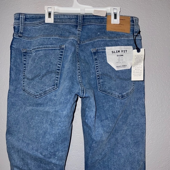 Jack & Jones Men Slim Fit Glenn Jeans - Picture 5 of 10